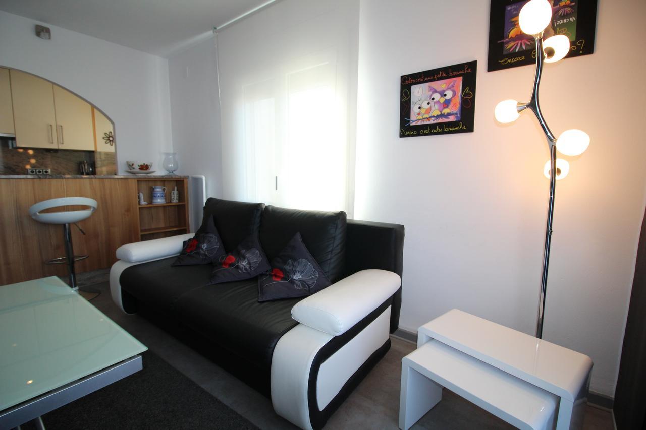 Fonda 24 Appartement Roses Buitenkant foto
